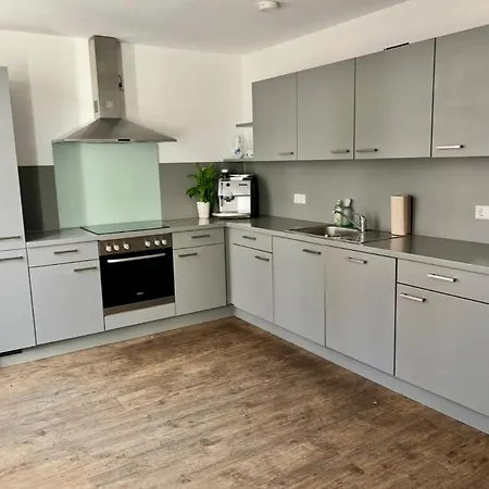 Rosis Gemuetliche Citywohnung Im Herzen Schorndorfs - 110qm Fuer 2-4 Personen Apartment *