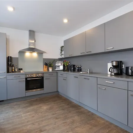 Rosis Geraeumige Citywohnung Im Herzen Schorndorfs - Ideal Fuer Gruppen Und Familen * Schorndorf (Baden-Wurttemberg)