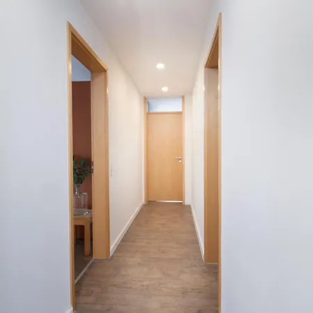 Rosis Geraeumige Citywohnung Im Herzen Schorndorfs - Ideal Fuer Gruppen Und Familen * Schorndorf (Baden-Wurttemberg)