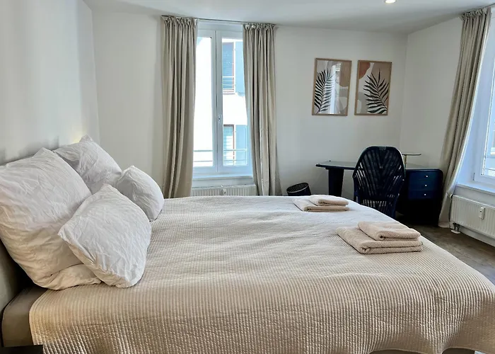 Rosis Geräumige Citywohnung Im Herzen Schorndorfs - Ideal Für Gruppen Und Familen * Schorndorf (Baden-Wurttemberg)